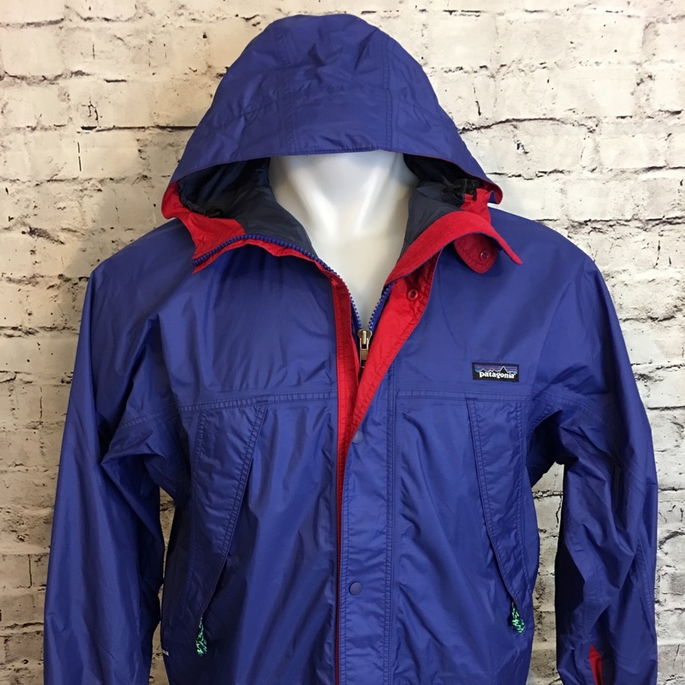 Youth Patagonia rain/snow blue jacket size 14